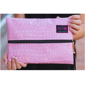 Blush makeup junkie bag